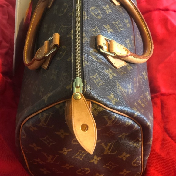 LV Speedy 30 - Picture 8 of 12